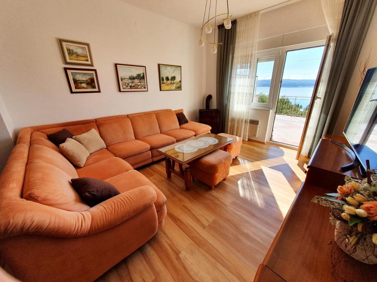 Relaxing Seaview Apartment Barac On Separated Floor Crikvenica Bagian luar foto